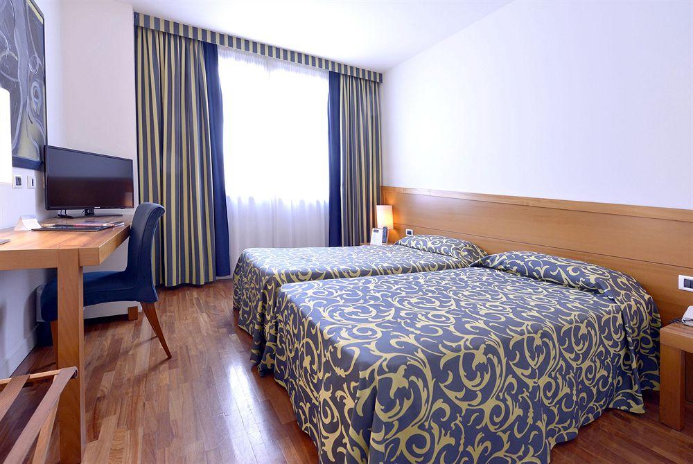 Hotel Ferrara
